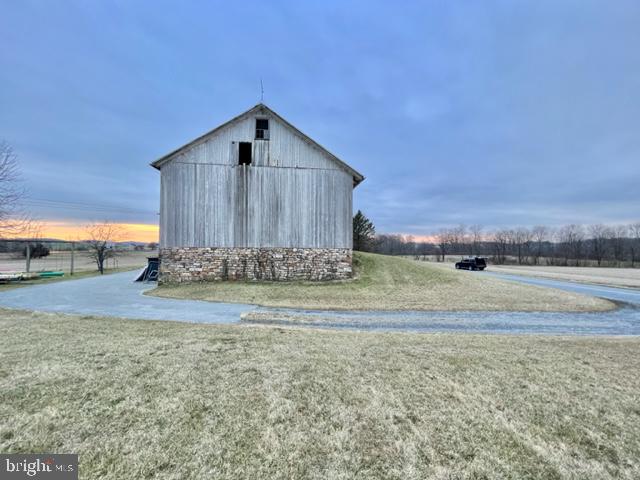 996 Shirksville Rd