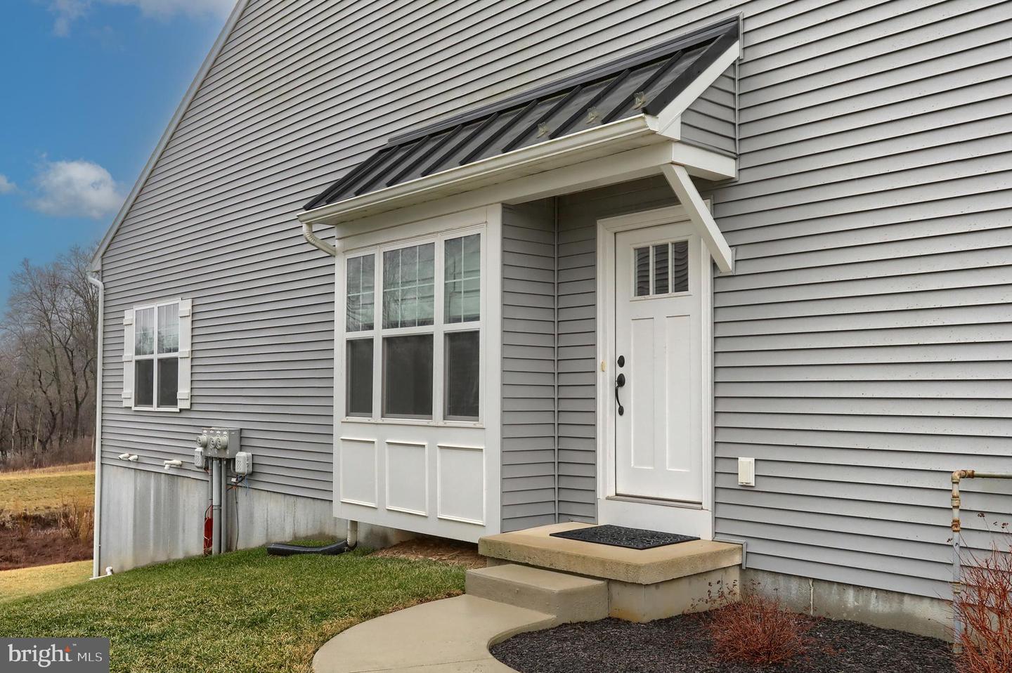 71 Beech Tree Ct