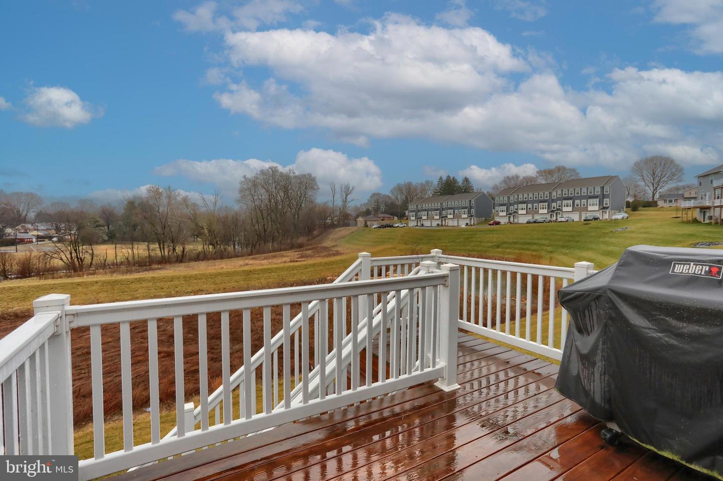 71 Beech Tree Ct
