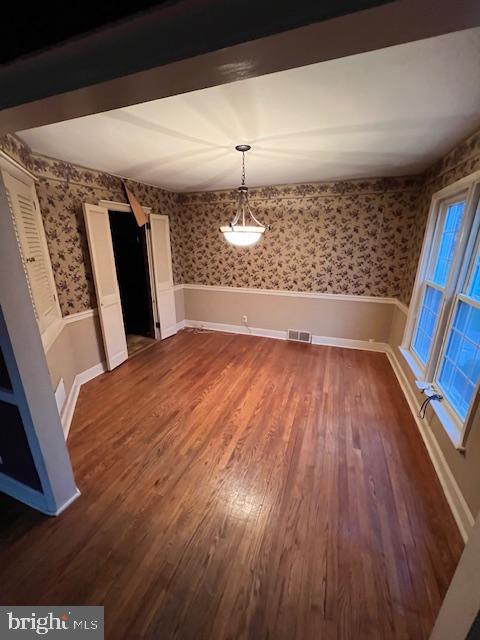 425 Park Dr