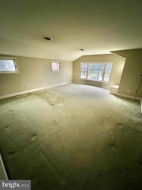 425 Park Dr