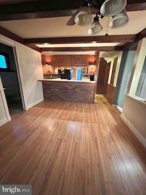 425 Park Dr