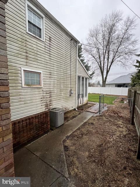 425 Park Dr