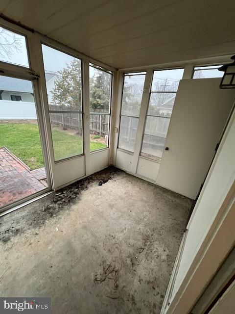 425 Park Dr