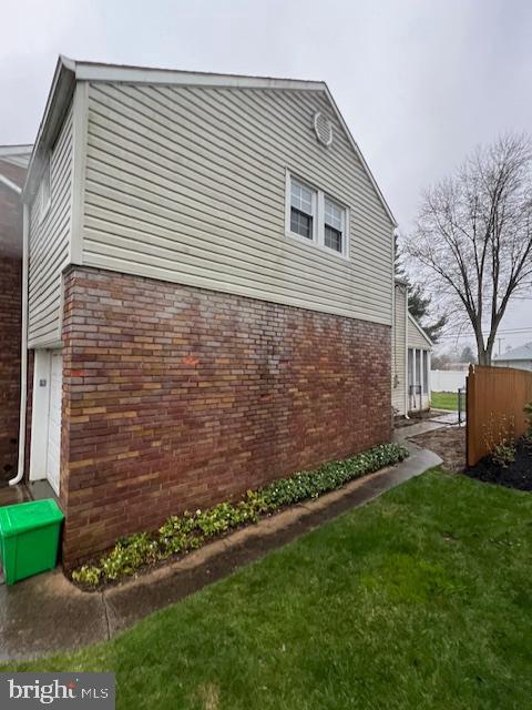 425 Park Dr
