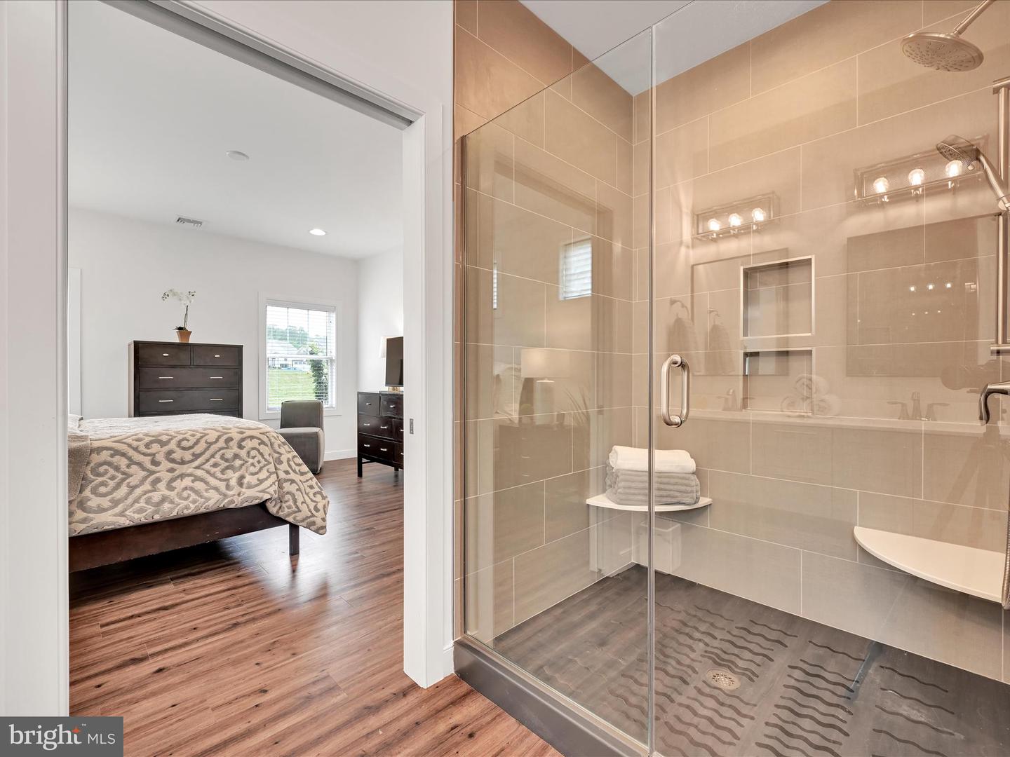 1208 Mosaic Dr