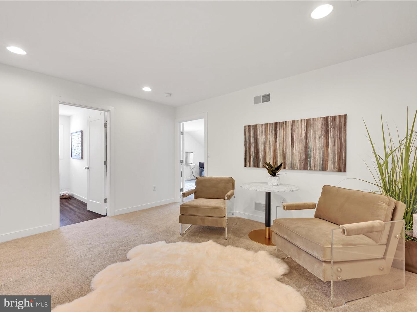 1208 Mosaic Dr