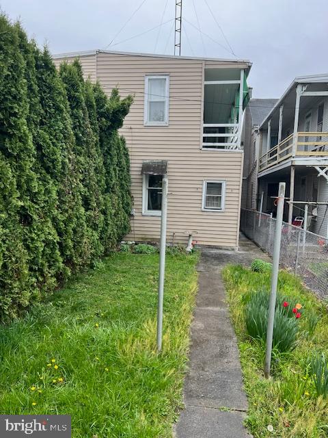 1123 Mifflin St