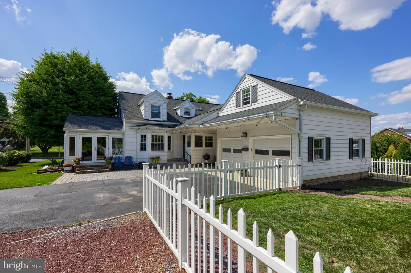 1250 Colebrook Rd