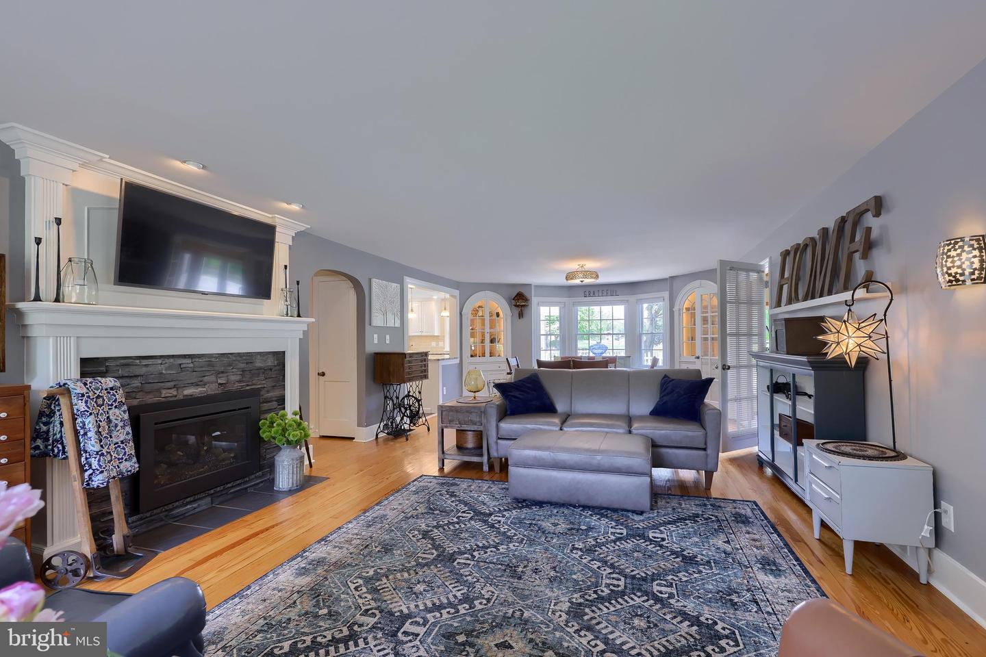 1250 Colebrook Rd