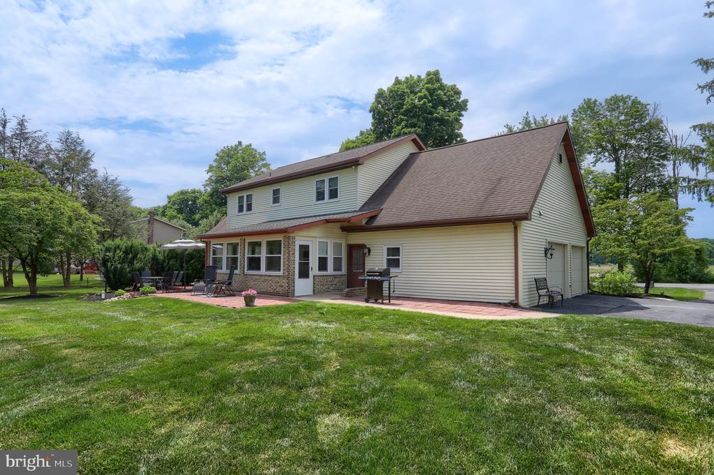 106 Maple Ln