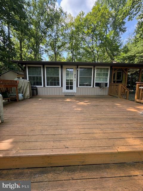 131 Laurel Dr