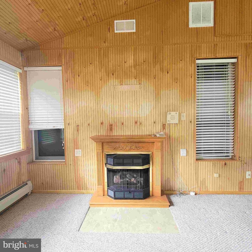 120 2nd St