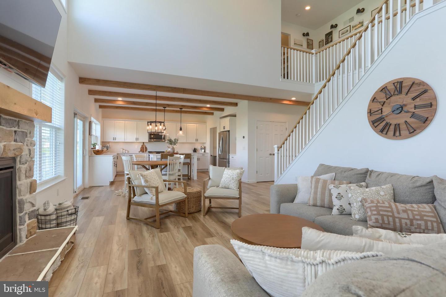144 Linda Way