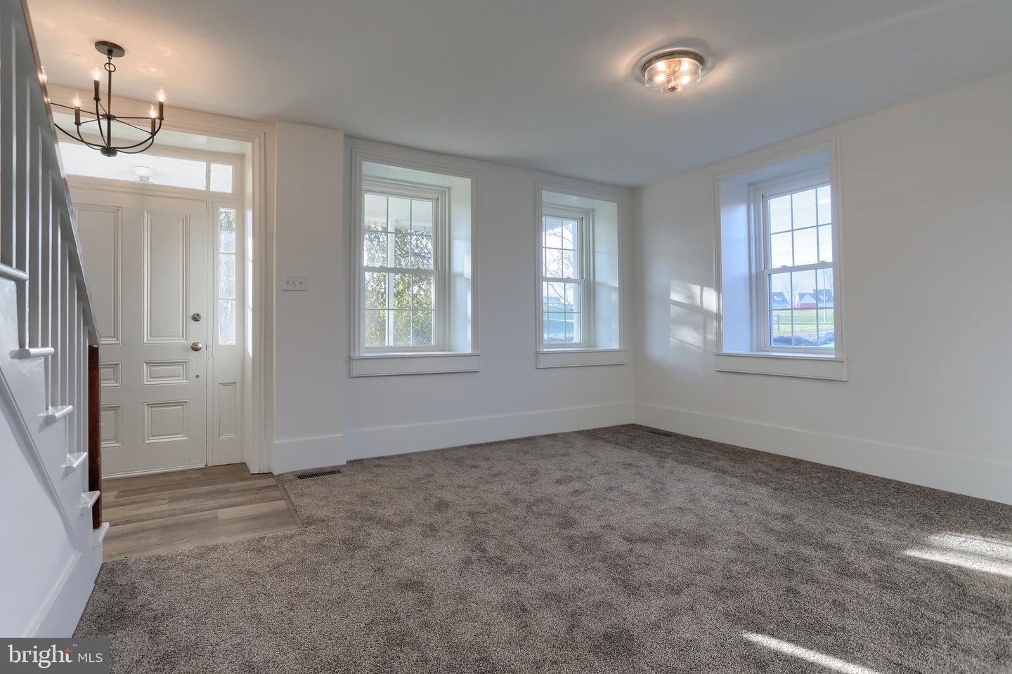 430 Reigerts Ln