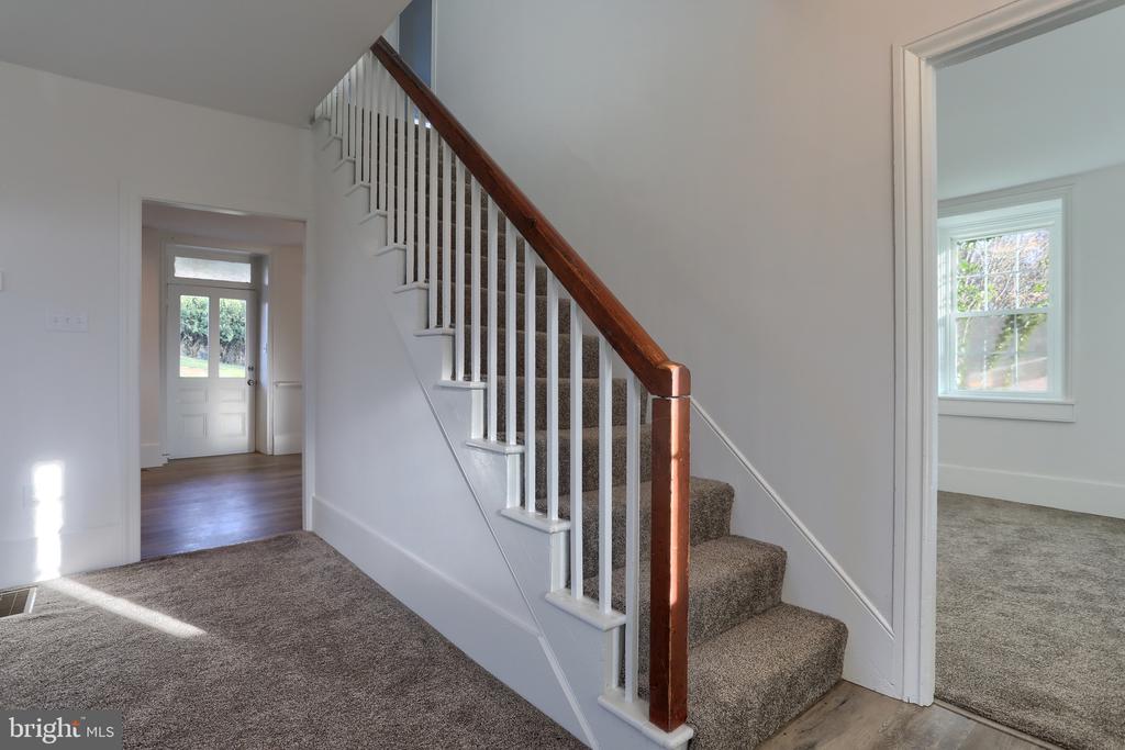 430 Reigerts Ln