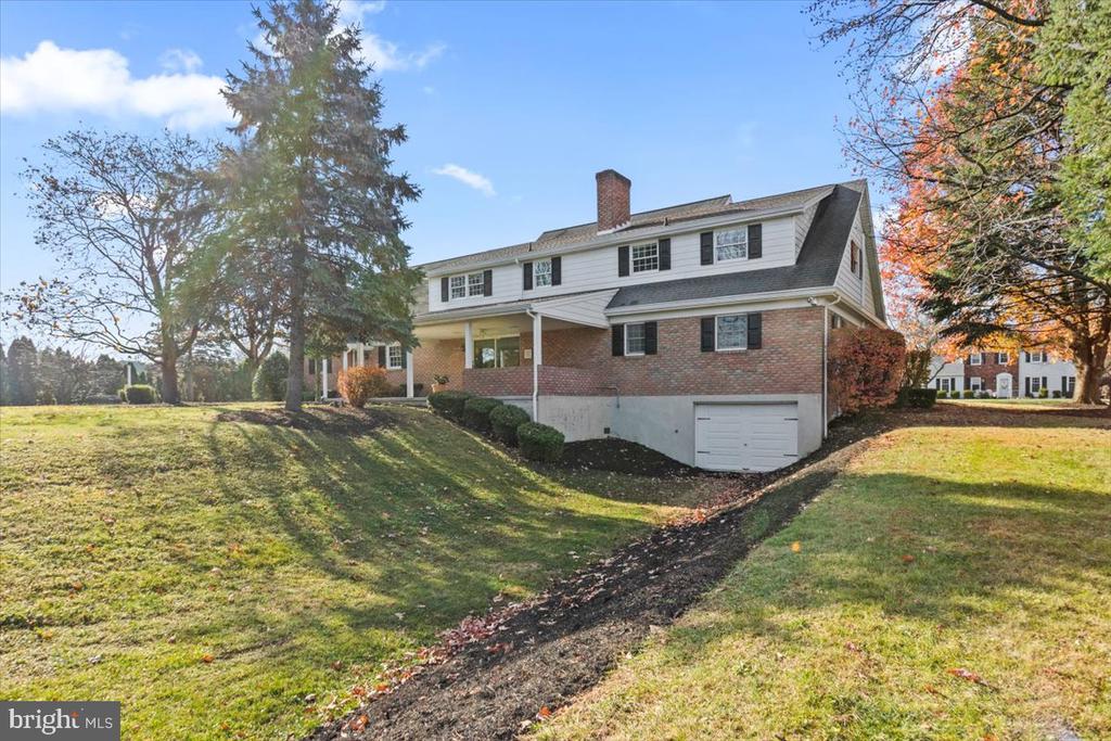 254 Crooked Ln