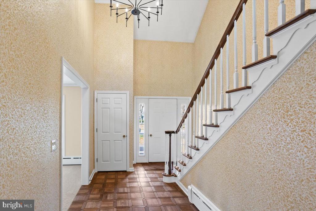 254 Crooked Ln