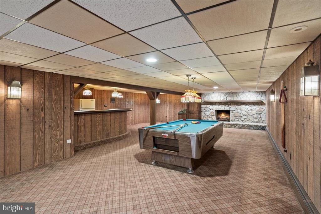 254 Crooked Ln