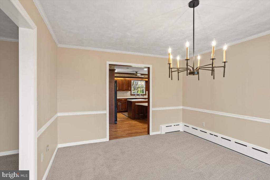 254 Crooked Ln