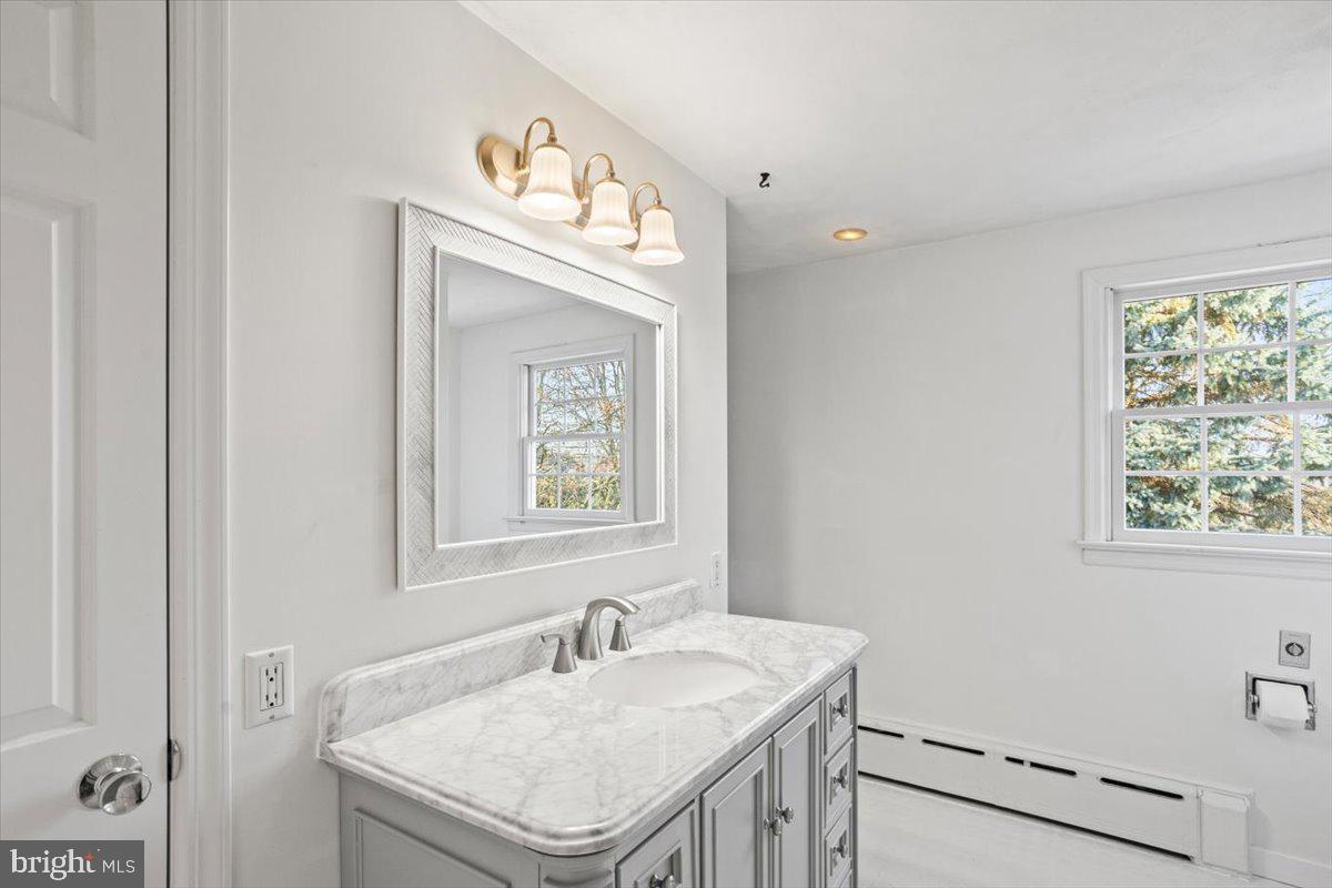 254 Crooked Ln