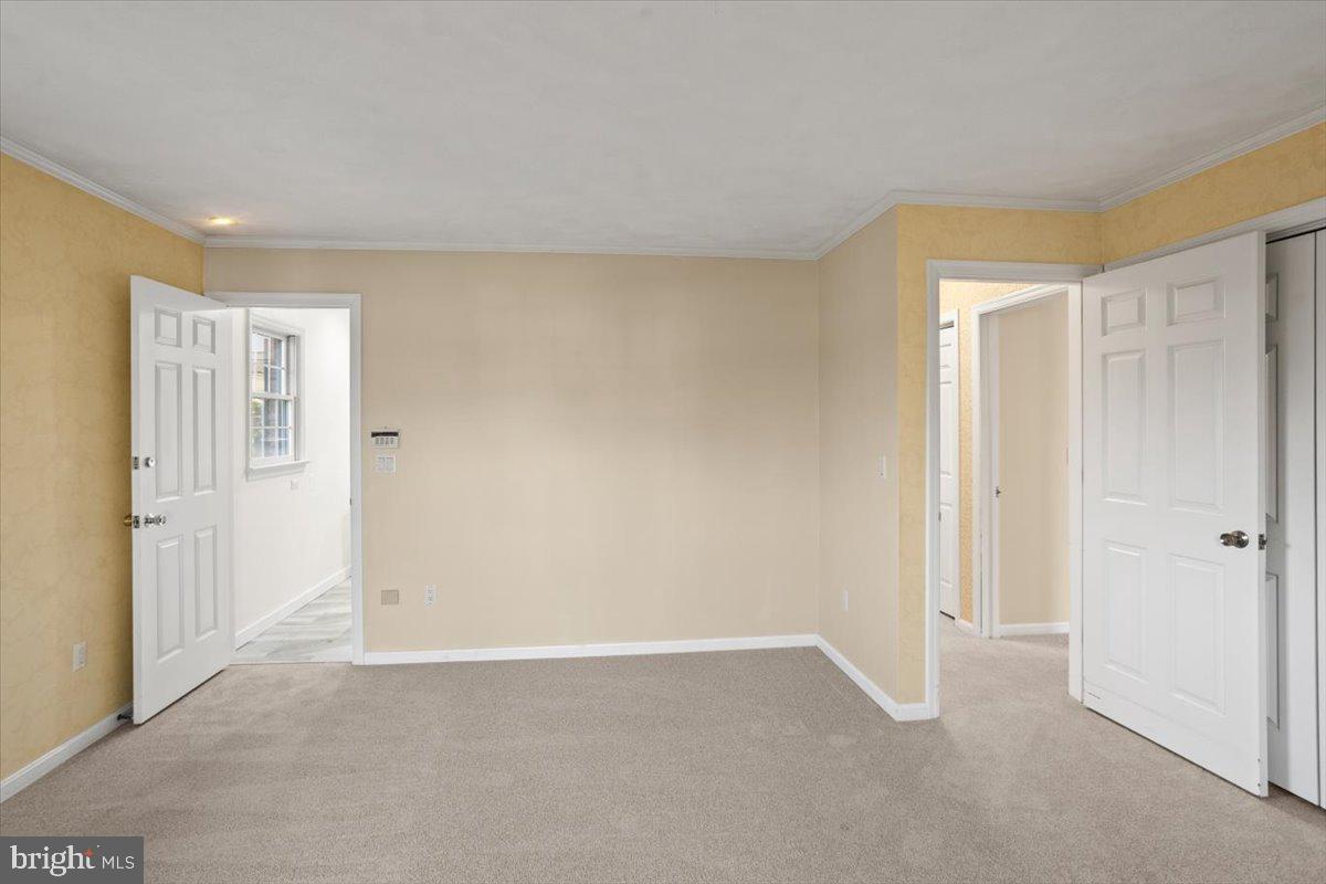254 Crooked Ln
