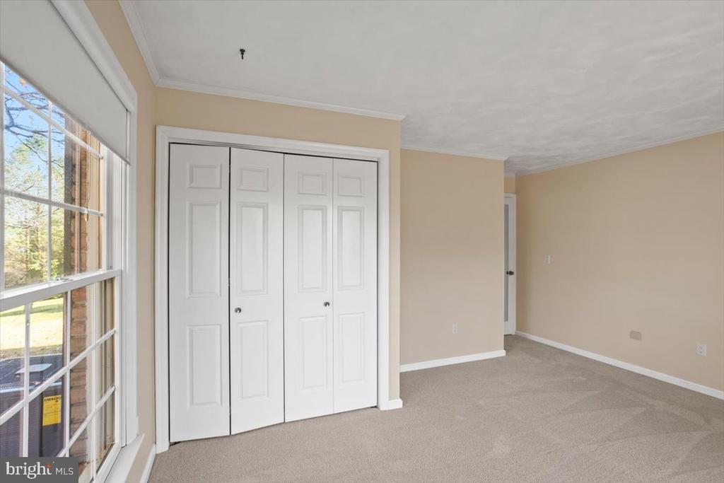 254 Crooked Ln