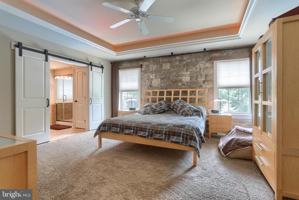 262 N Zinns Mill Rd