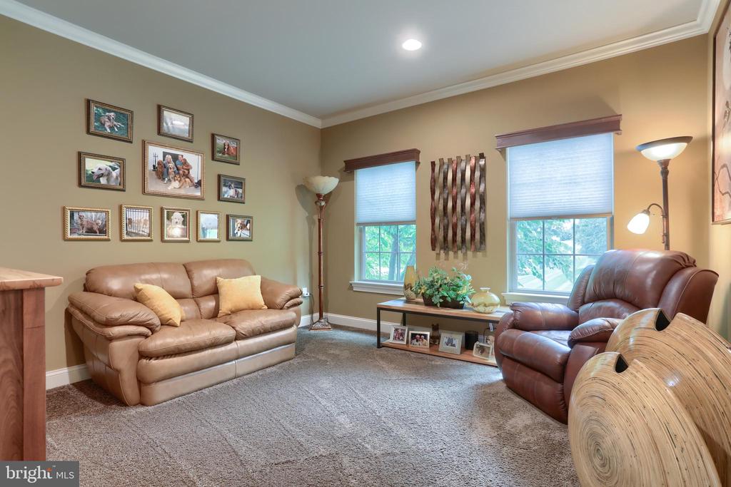 262 N Zinns Mill Rd