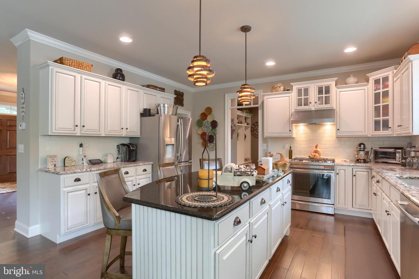262 N Zinns Mill Rd