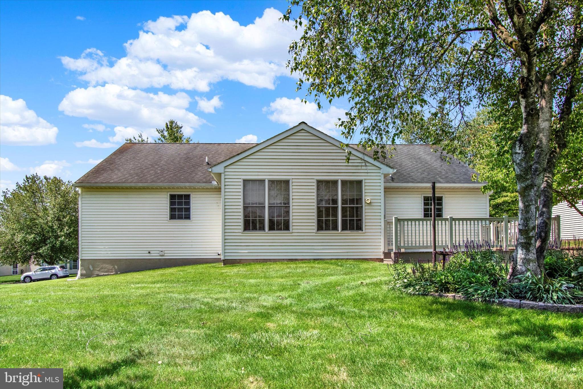 14 LAKEVIEW DRIVE