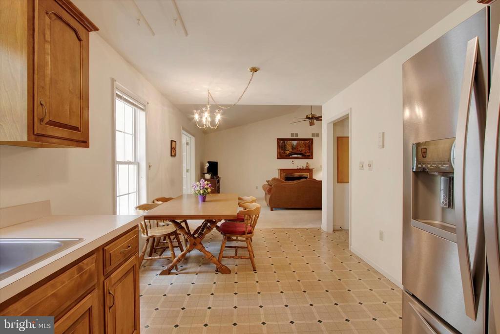 14 LAKEVIEW DRIVE