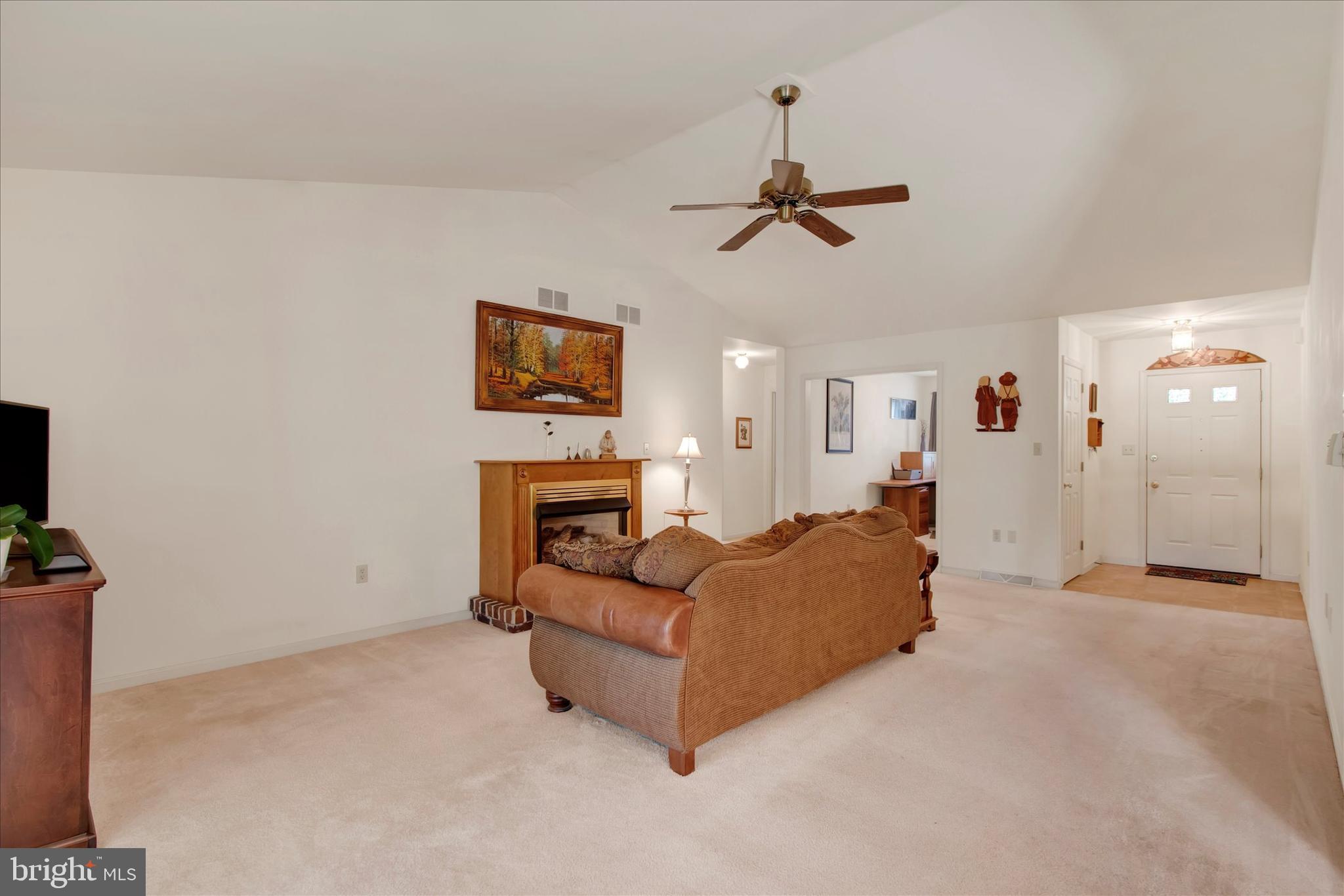 14 LAKEVIEW DRIVE