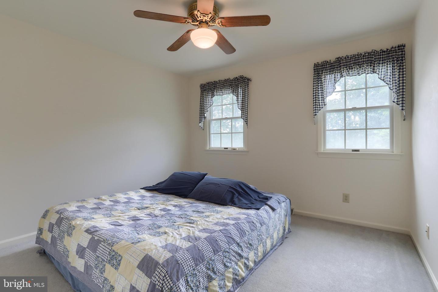 1382 Jessica Dr