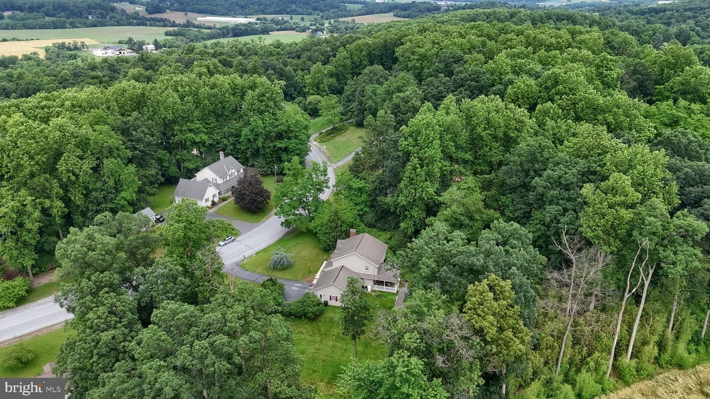1382 Jessica Dr