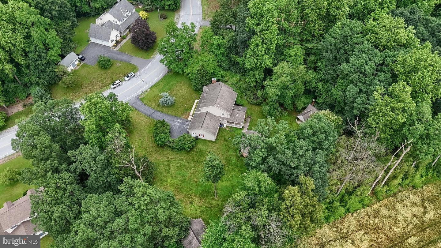 1382 Jessica Dr