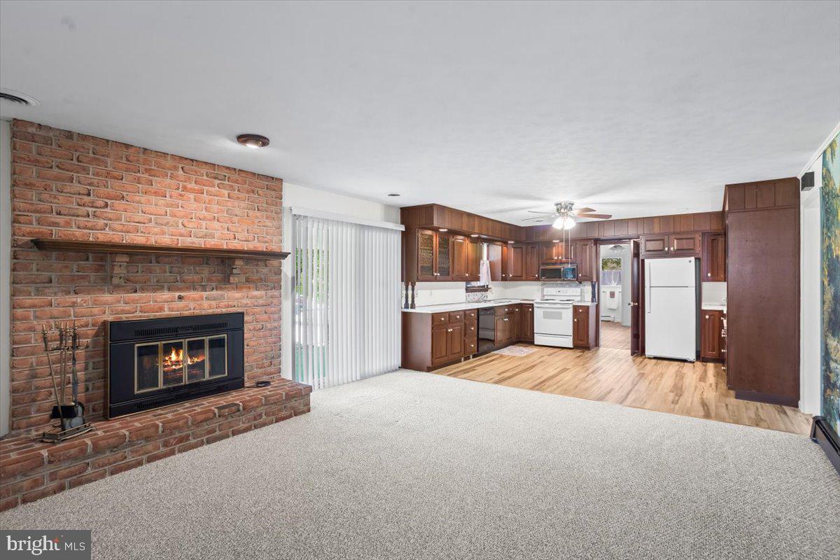 1023 Cornwall Rd