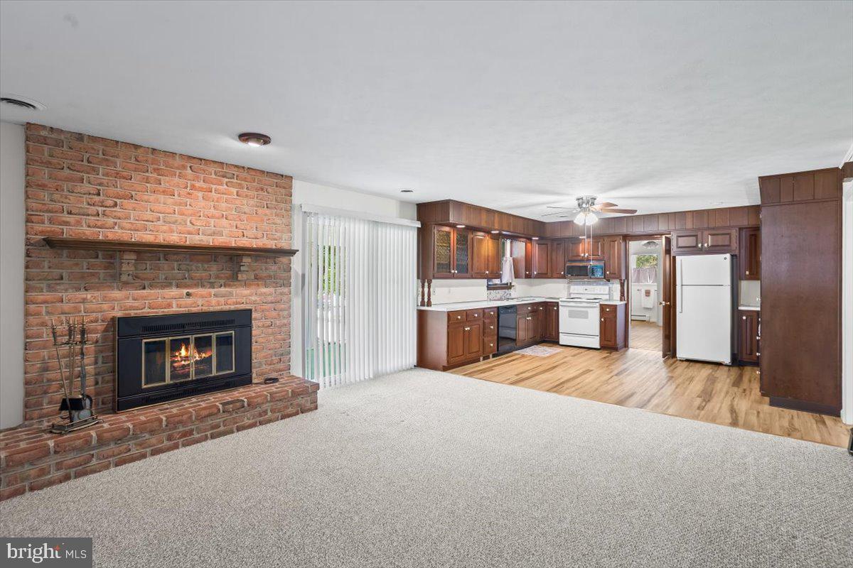 1023 Cornwall Rd