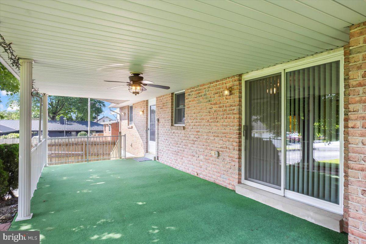 1023 Cornwall Rd