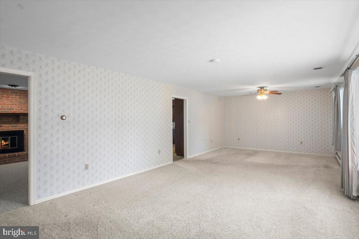 1023 Cornwall Rd
