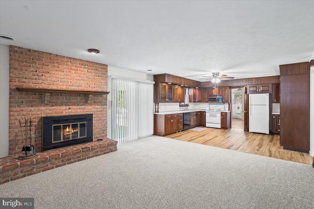 1023 Cornwall Rd