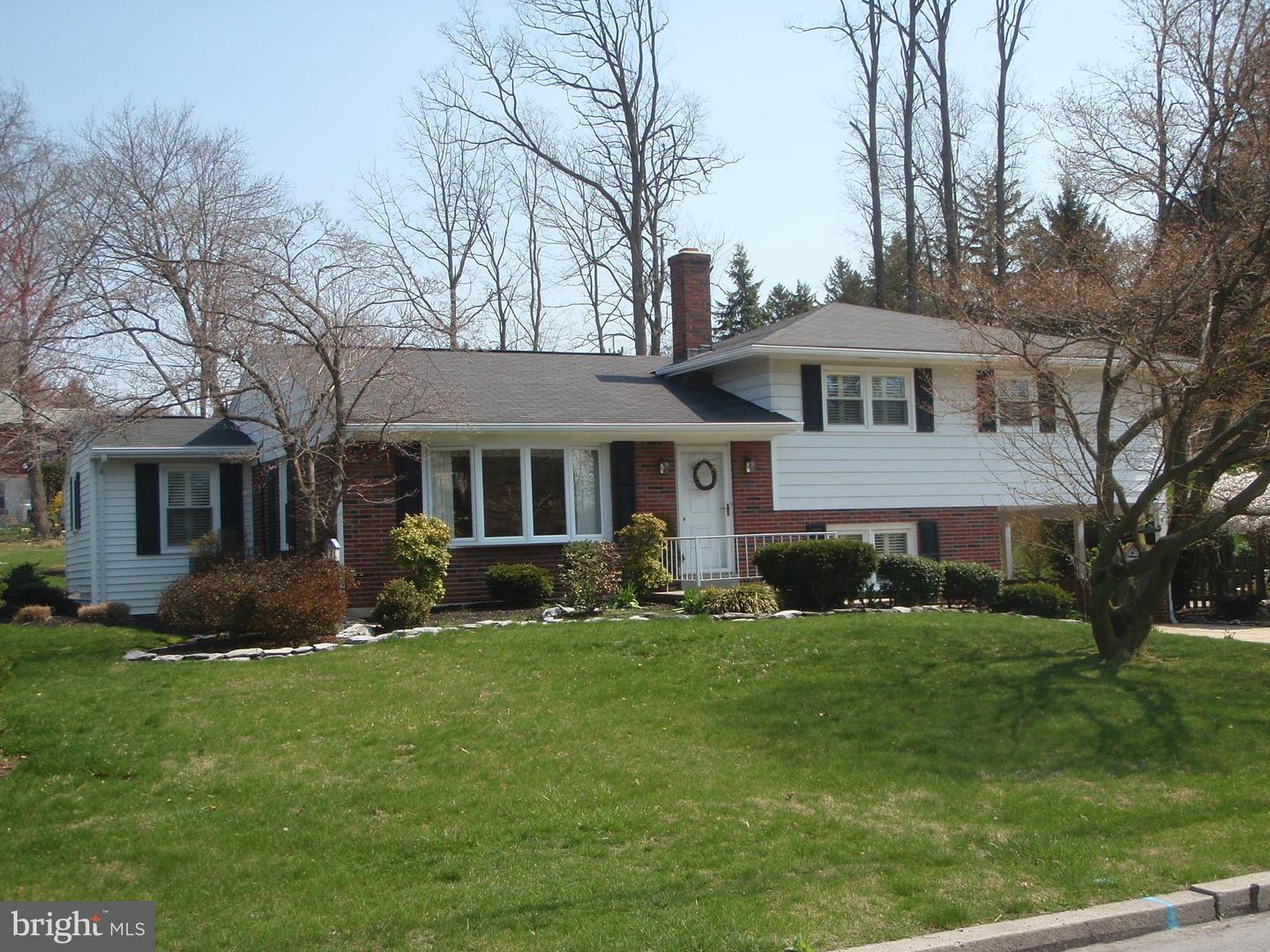 141 Hillside St