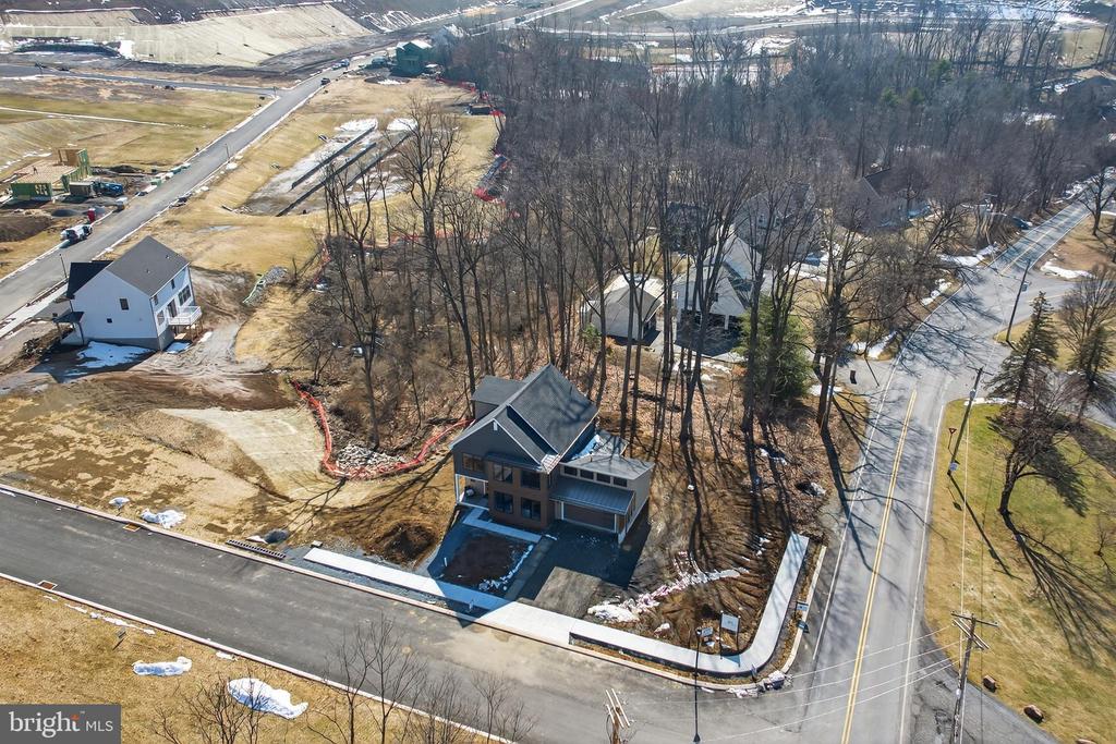 401 CANNON WAY