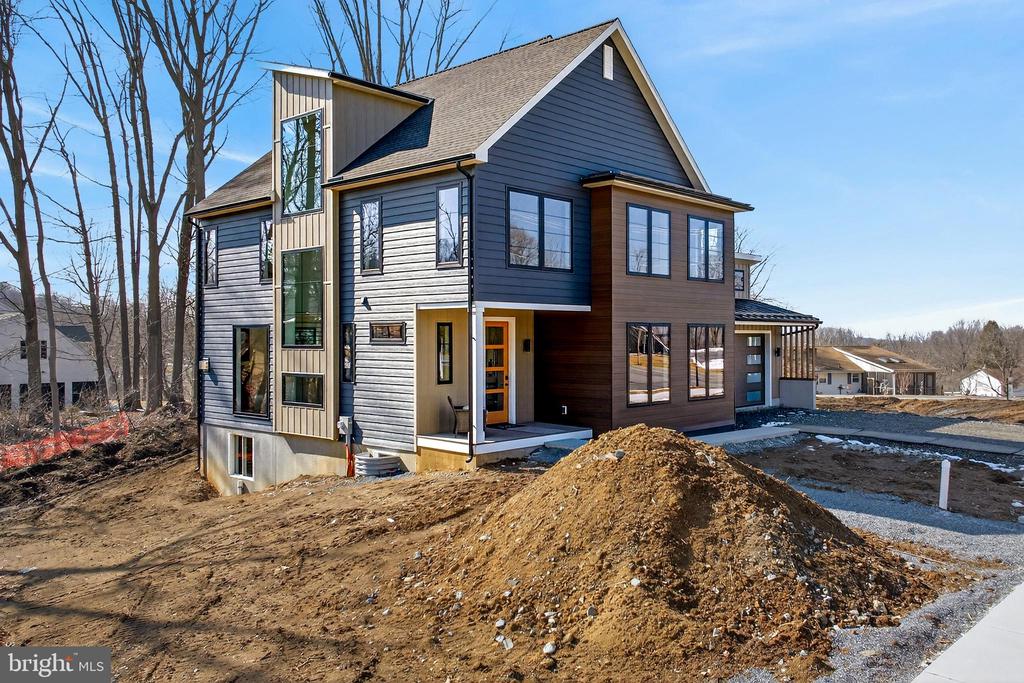 401 CANNON WAY