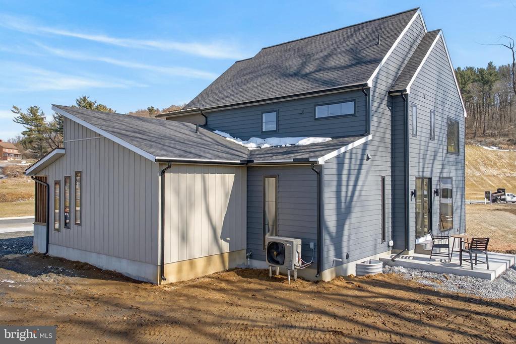 401 CANNON WAY