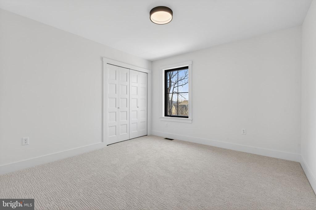 407 CANNON WAY