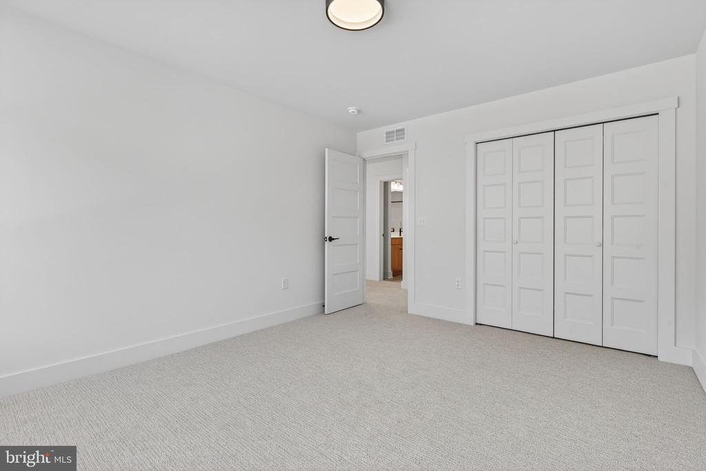 407 CANNON WAY