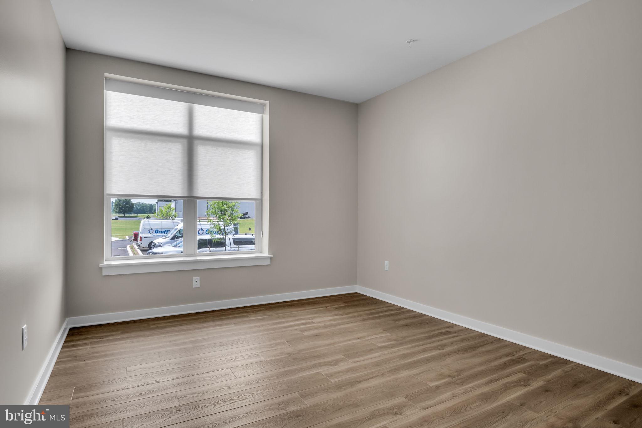 117 BLACKFORD BOULEVARD 102