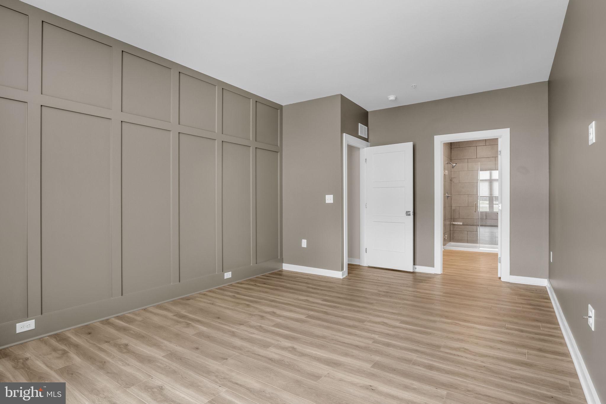 117 BLACKFORD BOULEVARD 102