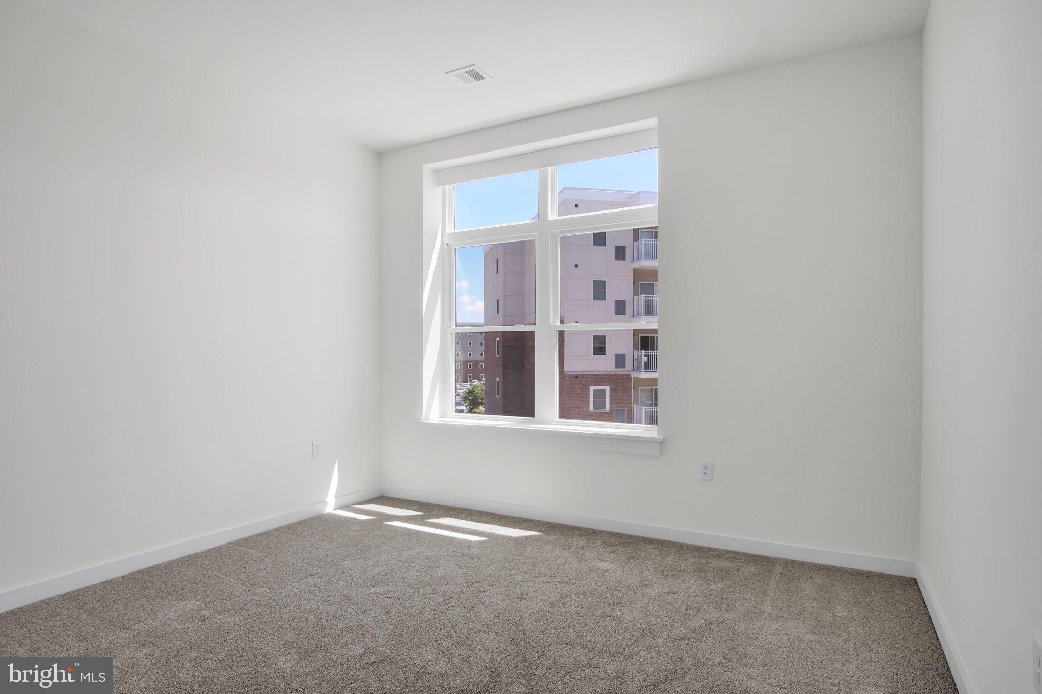 117 BLACKFORD BOULEVARD 203